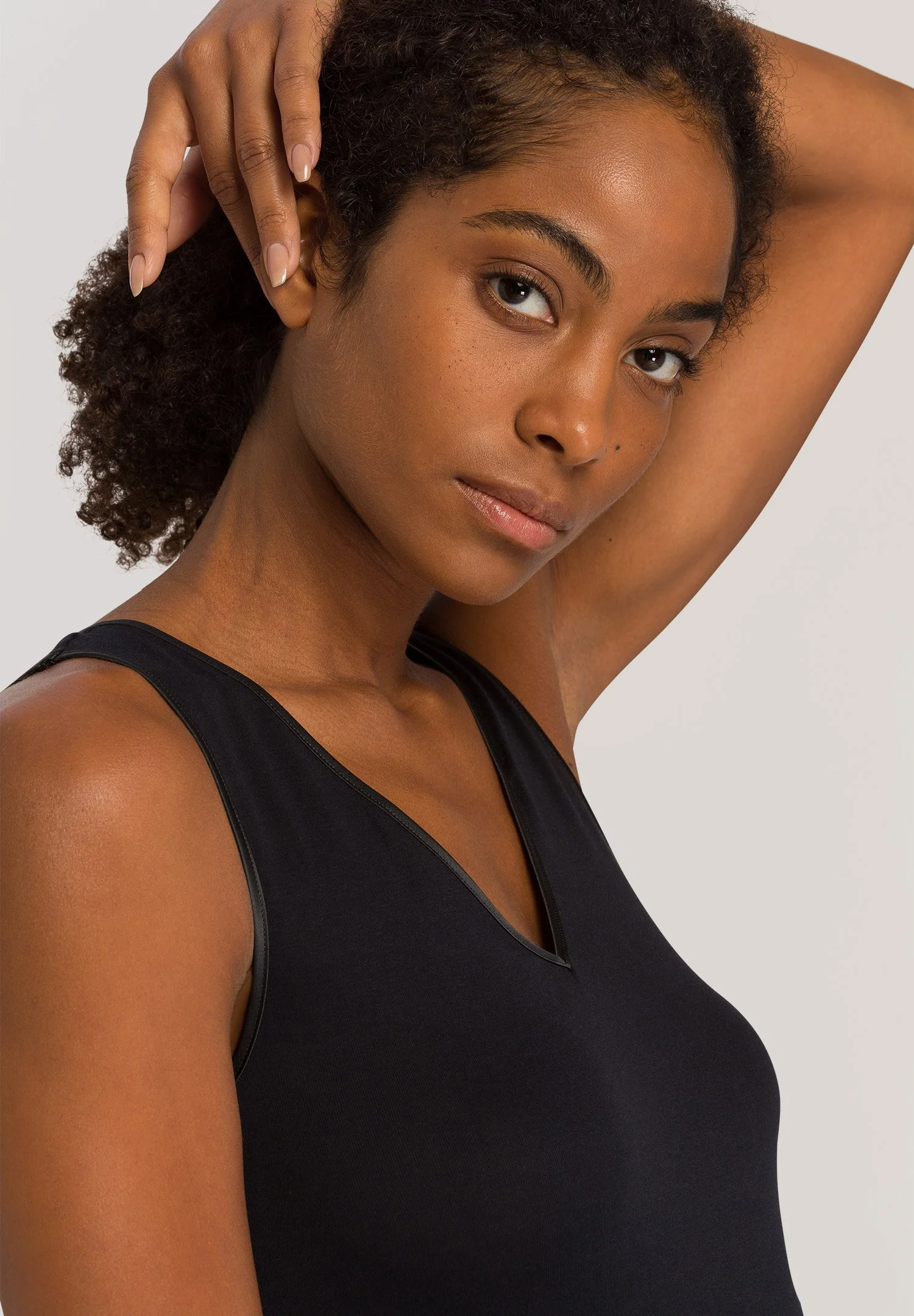 Cotton Seamless Tank Top | black 071602-070019 - Image 6